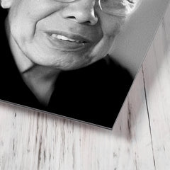 Akira Yoshizawa metal print mockup