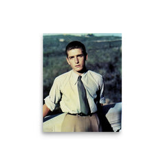Alberto Marvelli poster on a plain backdrop in size 8"x10".