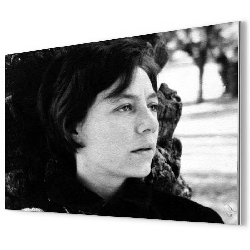 Alejandra Pizarnik metal print mockup