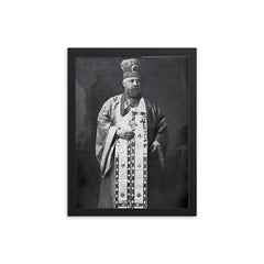 Alexis Toth framed print on a plain backdrop in size 12"x16".