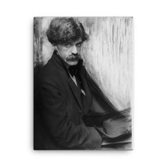 Alfred Stieglitz canvas print on a plain backdrop in size 18"x24".