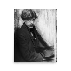 Alfred Stieglitz poster on a plain backdrop in size 16"x20".