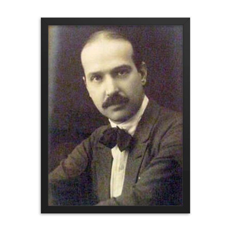 Alfredo Guttero framed print on a plain backdrop in size 18