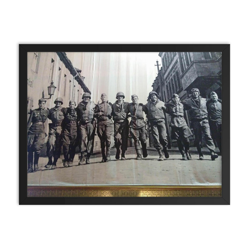 American and Soviet Soldiers Together at the End of World War II framed print on a plain backdrop in size 18
