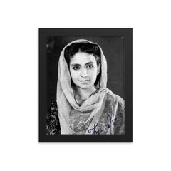 Amrita Pritam framed print on a plain backdrop in size 8"x10".