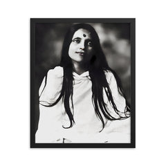 Anandamayi Ma framed print on a plain backdrop in size 16"x20".