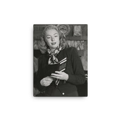 Ann Richards canvas print on a plain backdrop in size 12"x16".