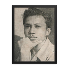 Asrul Sani framed print on a plain backdrop in size 18"x24".