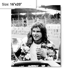 Barry Sheene metal print on a plain backdrop in size 16"x20".