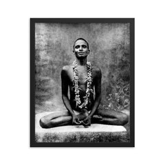Bhagawan Nityananda framed print on a plain backdrop in size 16"x20".