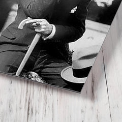 Cesar Vallejo metal print mockup