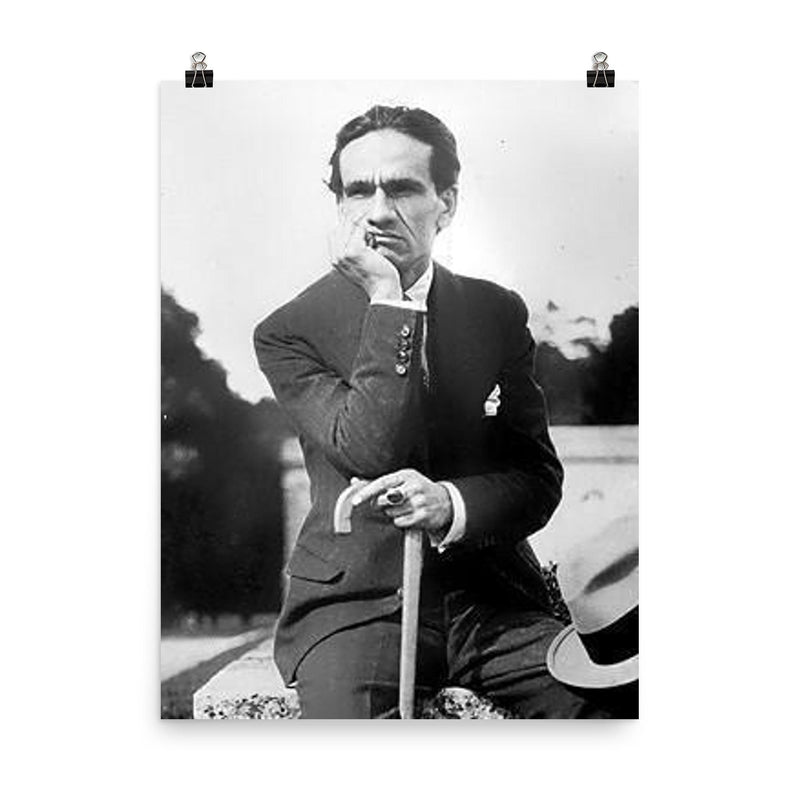 Cesar Vallejo poster on a plain backdrop in size 8