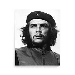 Che Guevara poster on a plain backdrop in size 16"x20".