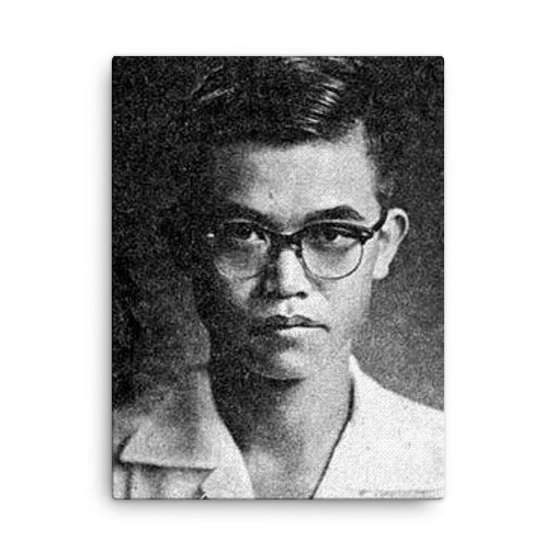 Chit Phumisak canvas print on a plain backdrop in size 18