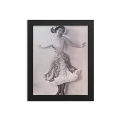 Dagmar Hansen framed print on a plain backdrop in size 8"x10".