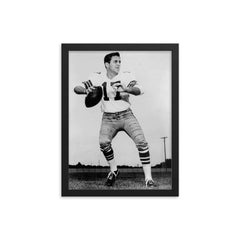 Don Meredith framed print on a plain backdrop in size 12"x16".