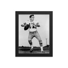 Don Meredith framed print on a plain backdrop in size 8"x10".