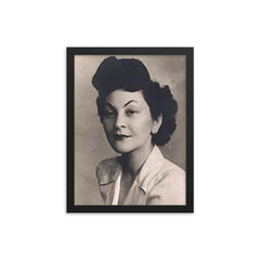 Doria Shafik framed print on a plain backdrop in size 12"x16".