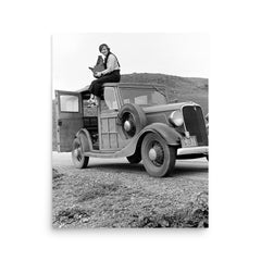 Dorothea Lange poster on a plain backdrop in size 16"x20".