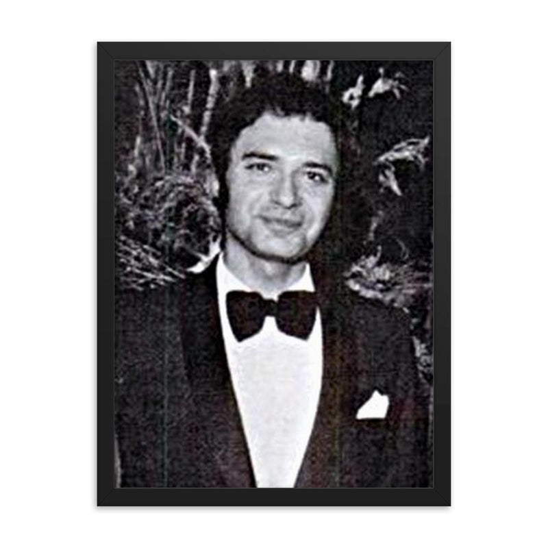 Emil Dimitrov framed print on a plain backdrop in size 18