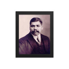 Genovevo de la O framed print on a plain backdrop in size 8"x10".