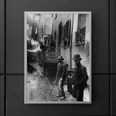 Group of Men Loitering in Bandit's Roost Alley, Mulberry Street, New York, 1887 poster 5