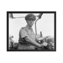 Harold Farncomb framed print on a plain backdrop in size 16"x20".