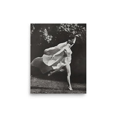 Isadora Duncan poster on a plain backdrop in size 8"x10".