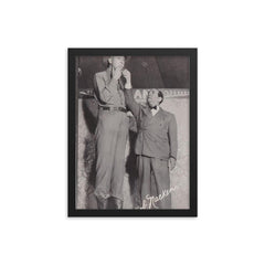 Jakob Nacken framed print on a plain backdrop in size 12"x16".