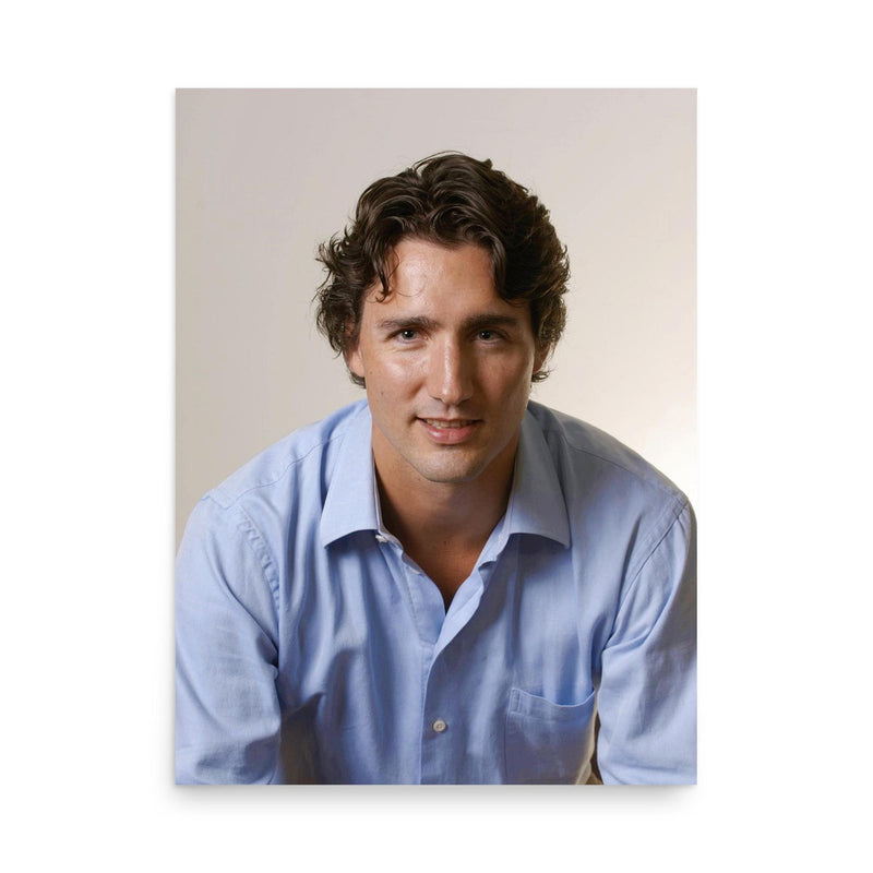 Justin Trudeau poster on a plain backdrop in size 18