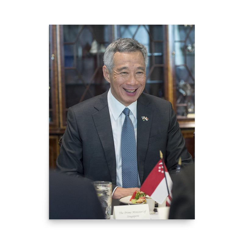 Lee Hsien Loong poster on a plain backdrop in size 18