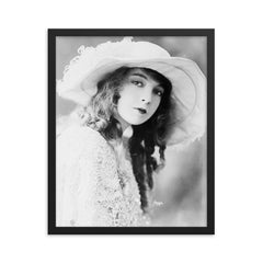 Lillian Gish framed print on a plain backdrop in size 16"x20".