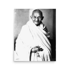 Mahatma Gandhi poster on a plain backdrop in size 16"x20".