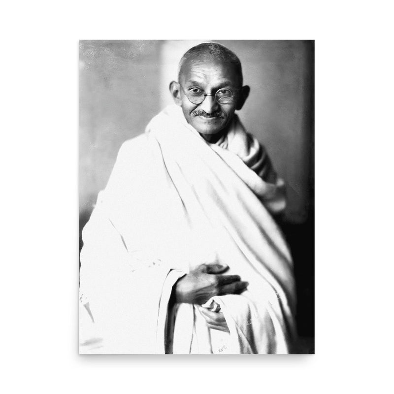 Mahatma Gandhi poster on a plain backdrop in size 18