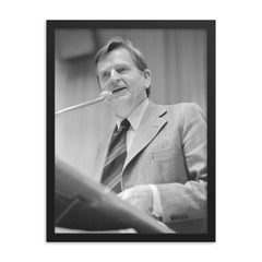 Olof Palme framed print on a plain backdrop in size 18"x24".