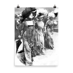 Paris Fashion, 1907 poster on a plain backdrop in size 8"x10".