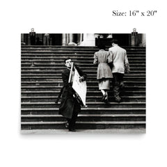 Paul Hogan Leaving the Tate with Jour d'Été - 1956 poster 2