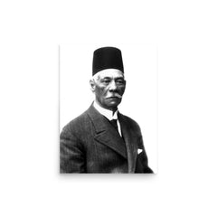 Saad Zaghloul poster on a plain backdrop in size 12"x16".