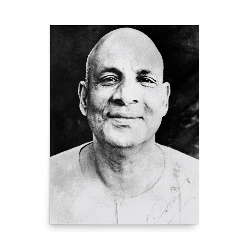 Sivananda Saraswati poster on a plain backdrop in size 18