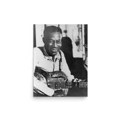 Son House poster on a plain backdrop in size 12"x16".