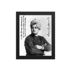 Swami Vivekananda framed print on a plain backdrop in size 8"x10".