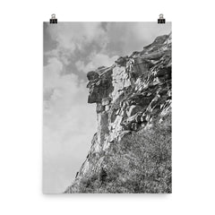 The jagged profile of The Old Man of The Mountain, the New Hampshire state symbol - Franconia, New Hampshire, 1901 poster on a plain backdrop in size 8"x10".