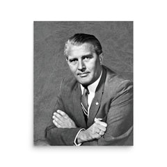 Wernher von Braun poster on a plain backdrop in size 16"x20".