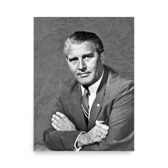 Wernher von Braun poster on a plain backdrop in size 18"x24".