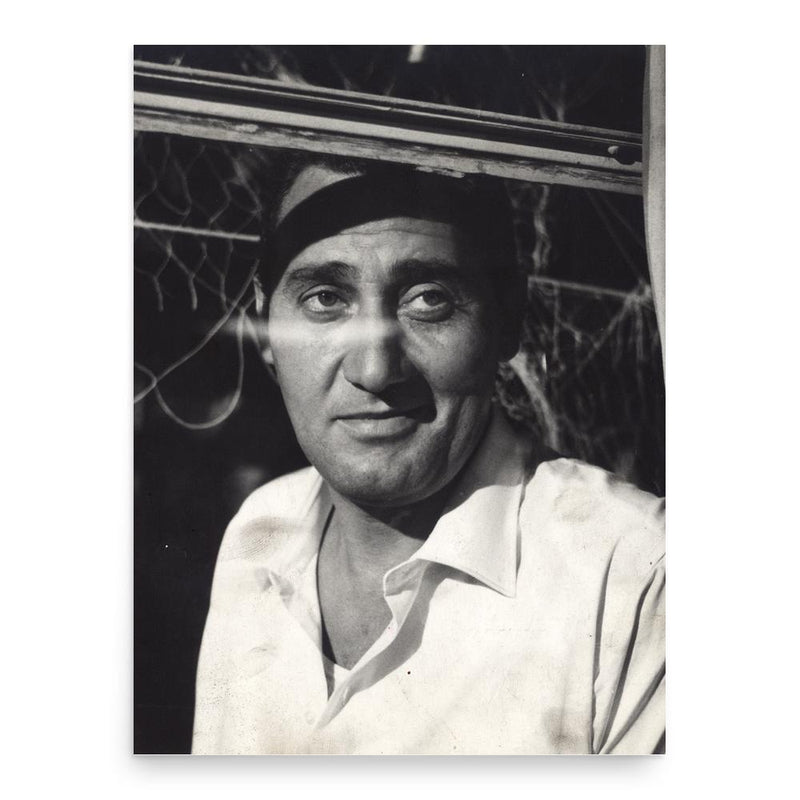 Alberto Sordi poster print, in size 18x24 inches.