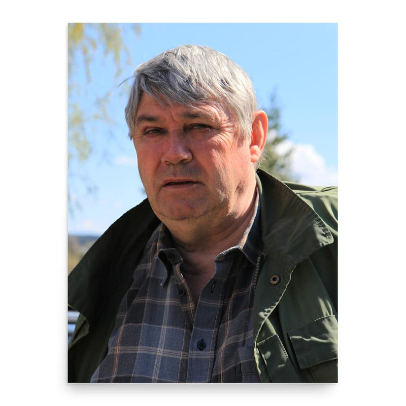 Amund Venger poster print, in size 18x24 inches.