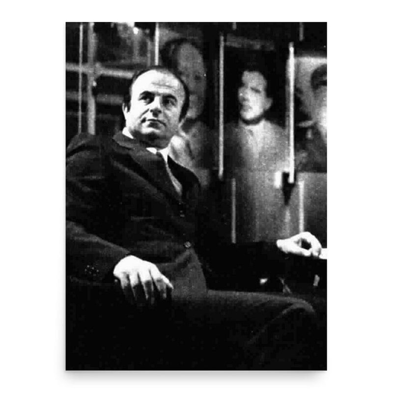 Arrigo Petacco poster print, in size 18x24 inches.