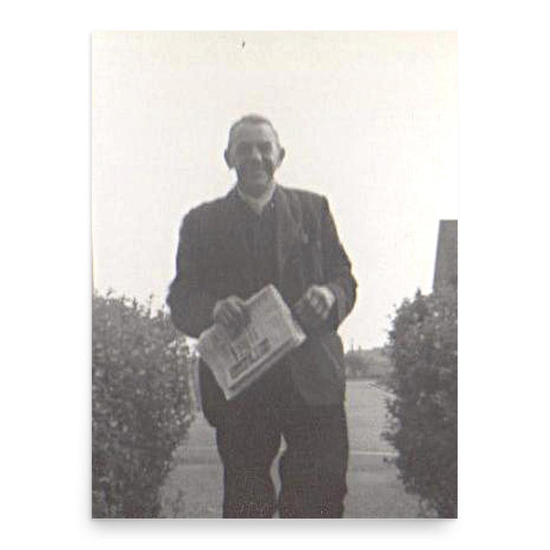 Arthur Farrimond poster print, in size 18x24 inches.