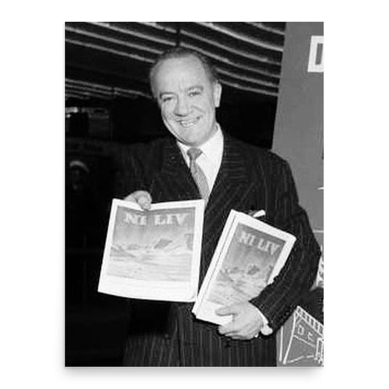 Arvid Nilssen poster print, in size 18x24 inches.