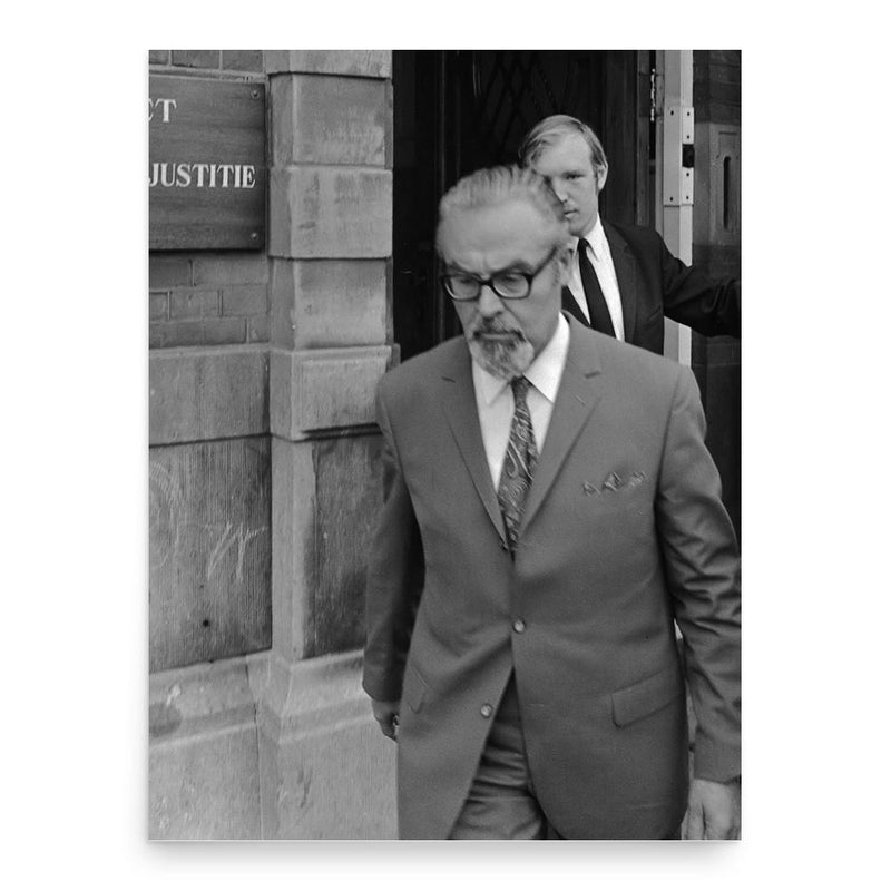 Bull Verweij poster print, in size 18x24 inches.